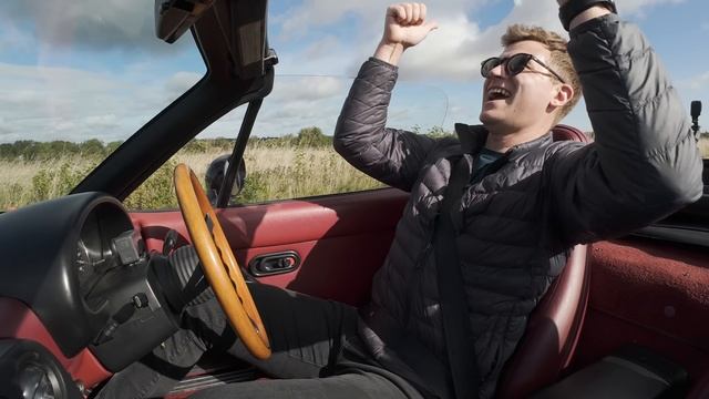 Mazda MX-5 Miata Generations: DRAG RACE смотреть онлайн