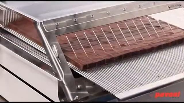 Бисквиторезка со струнной резкой Pavoni LIRA/E смотреть онлайн