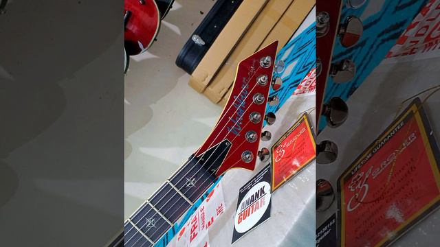 📢SOLD OUT🎸 Jual / For Sale Gitar Washburn HM Series Renegade WM-24 Metallic Red смотреть онлайн