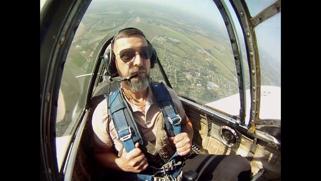 Видеоотзыв по пилотажу на Як52 смотреть онлайн
