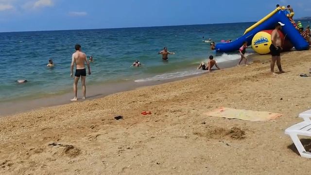 Крым 2019, Севастополь, пляж Учкуевка смотреть онлайн