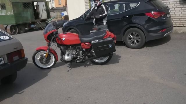 Кладу стрелку на музейном экспонате 82го. BMW R65 LS смотреть онлайн