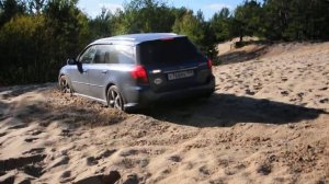 Субару легаси, Subaru Legacy в песке
