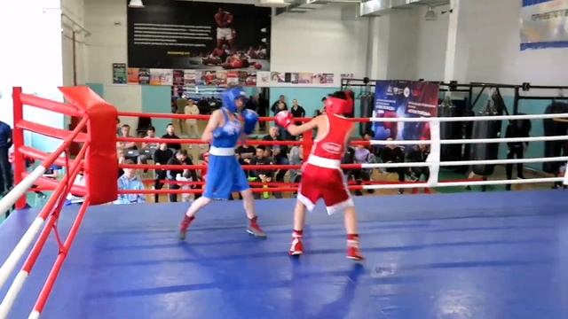 Курбанов Амир(Ю-Сах)+Нехаенко Никита(Корсаков)-44кг.Кубок Победы-(ФИНАЛ)-Бокс-Сахалин-7 мая 2023 смотреть онлайн