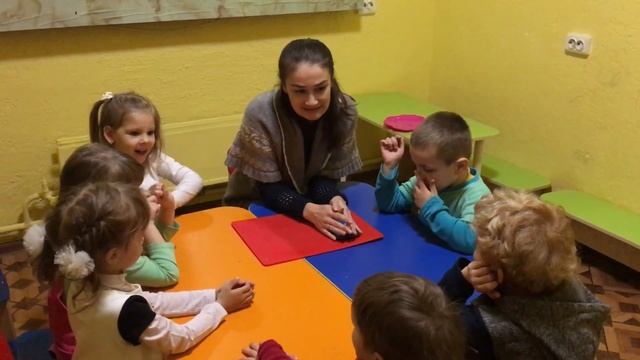 Занятие в младшей подгруппе Хлеб всему голова смотреть онлайн