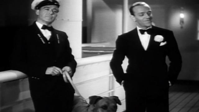 Cécile Ensemble - Promenade (Walking the Dog) смотреть онлайн