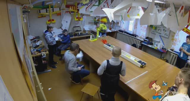 Desktop Snowmobile Race