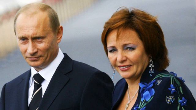 What You Probably Don't Know About Lyudmila Putina смотреть онлайн