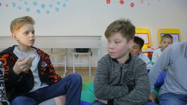 Что подарить на 8 марта идеи... смотреть онлайн