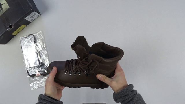 Обзор ботинок Altberg Defender смотреть онлайн