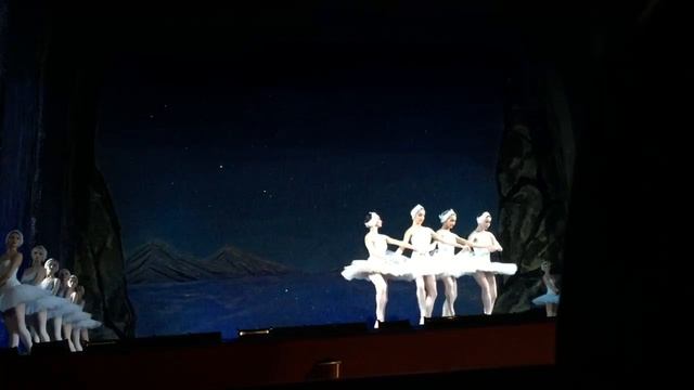 Танец маленьких лебедей смотреть онлайн