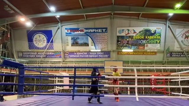 Чемпионат Дагестана кикбоксинг юниоры Гаджиев Султанвагид смотреть онлайн