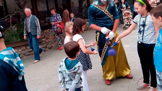 Роза в московском зоопарке смотреть онлайн