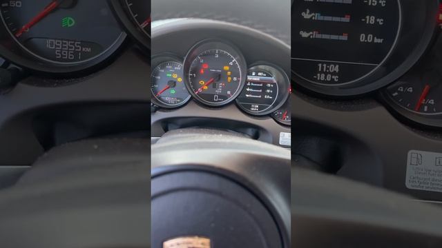 Зимний запуск дизельного Porsche Cayenne смотреть онлайн