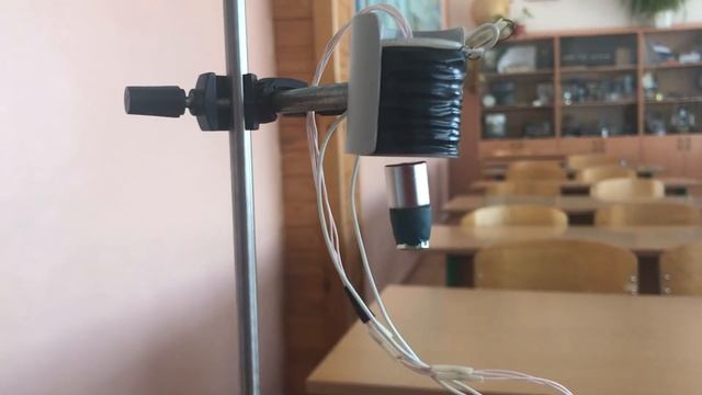 Демонстрация магнитной левитации Левитрон смотреть онлайн