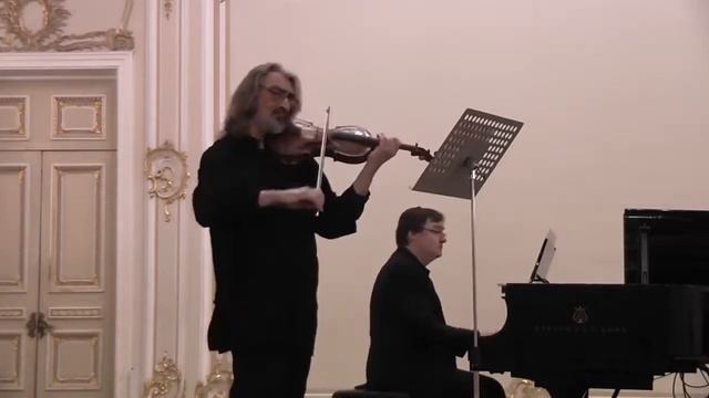 Шуман - Пьесы-Фантазии А.Людевиг, П.Райкерус Schumann- Fantasiestuck Alexey Ludevig, Pavel Raykerus смотреть онлайн