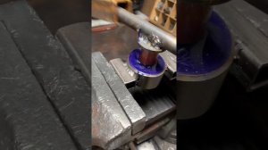 Сайлентблок из полиуретана проверка на прочность.