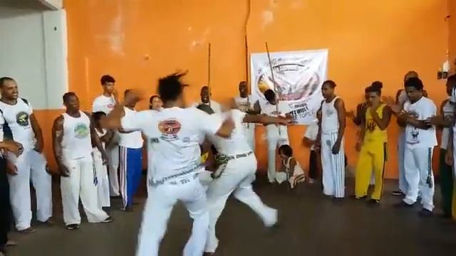 Capoeira ee смотреть онлайн