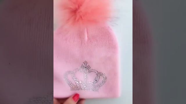 Детская вязаная шапка с алмазной вышивкой, теплая зимняя шерстяная помпоном из искусственного меха смотреть онлайн