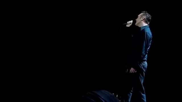 Morrissey - English Heart Irish Blood (Live in Manchester) смотреть онлайн
