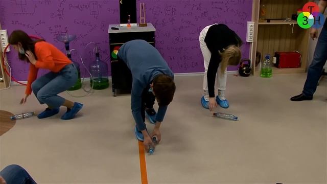 Представление "У физиков СВОИ игрушки" (часть 2) смотреть онлайн