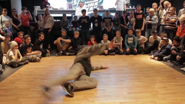 Bullet From Space "Mafia 13" Судейский выход смотреть онлайн