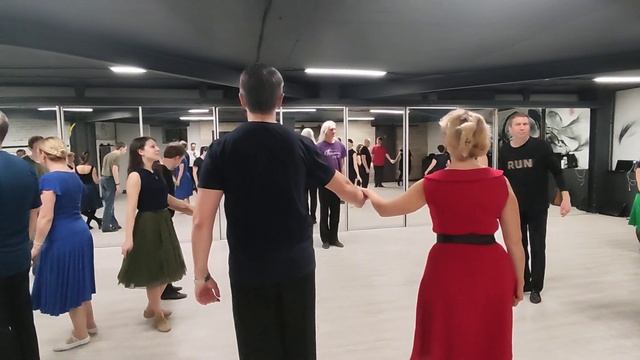 Кадриль Лансье Вальсе, генеральный прогон перед Балом. Сообщество танцоров Assemblés (Ассамбле) смотреть онлайн