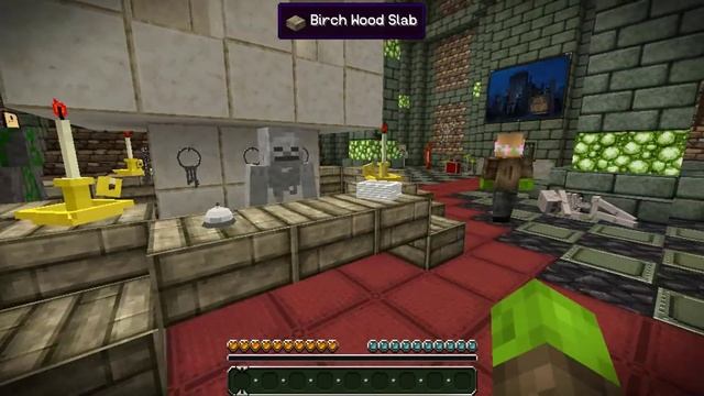 Minecraft-Little Carly Adventures-TRIP TO HOTEL TRANSYLVANIA W/Little Kelly