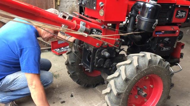 Монтаж фрезы к тяжелому мотоблоку Заря 12 л.с. смотреть онлайн