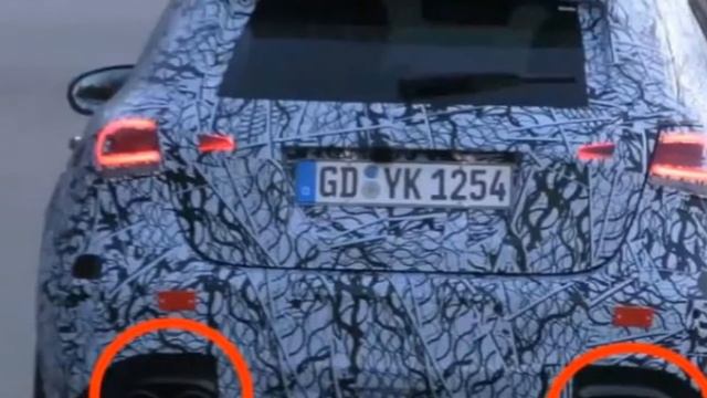 WOW !!! 2019 Mercedes AMG GT Four Door And 2019 A45 Prototypes Share New Tailpipe Design смотреть онлайн