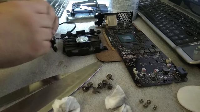 Inno3D Herculez GTX 1070 8Gb замена термопасты.
