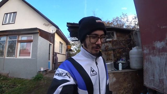 Наступил на гвоздь. Такие выходные.. смотреть онлайн