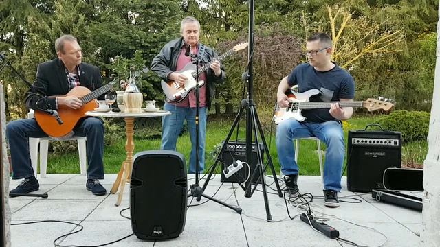 Beautiful place, weather and music of Carlos Santana. Samba la pati. JJJ Band. Brzostowo. Poland смотреть онлайн