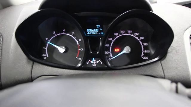 Ford EcoSport (Форд ЭкоСпорт) 2014 г панель приборов, момент запуска двигателя смотреть онлайн