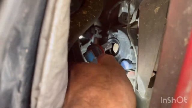 How to change fog light on Ford C-Max смотреть онлайн