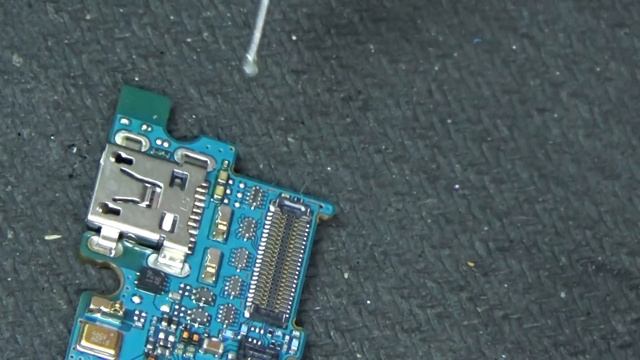 LG G3 не заряжается смотреть онлайн