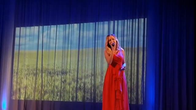 Празднечный концерт посвященый зацитникам отечества на сцене СКЦП. смотреть онлайн