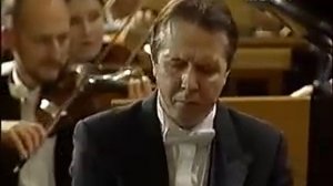 Mikhail Pletnev Plays Chopin Piano Concerto No. 2 in F minor, Op. 21