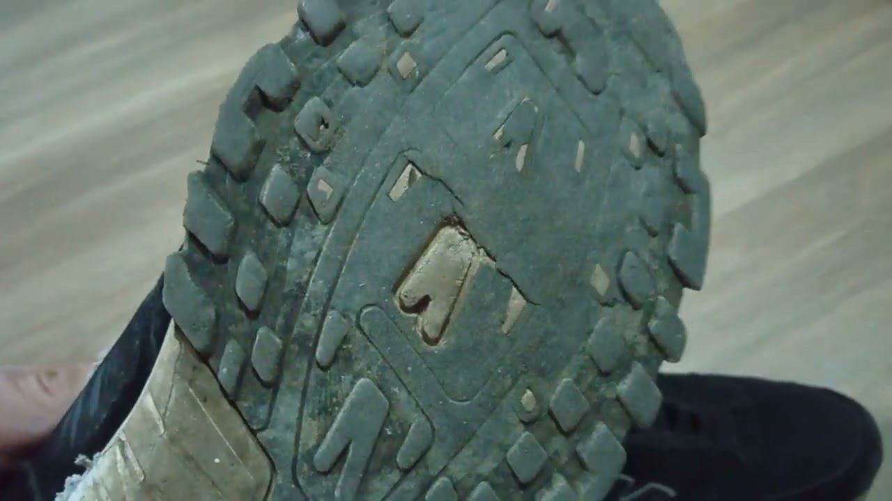 Кроссовки Майк Мэри через 5 месяцев смотреть онлайн