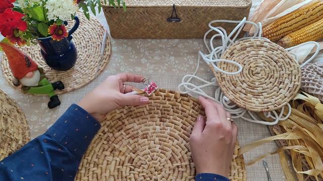 Секреты аккуратного плетения из кукурузы и других материалов. Плетение из талаша #handmade#craft#diy смотреть онлайн