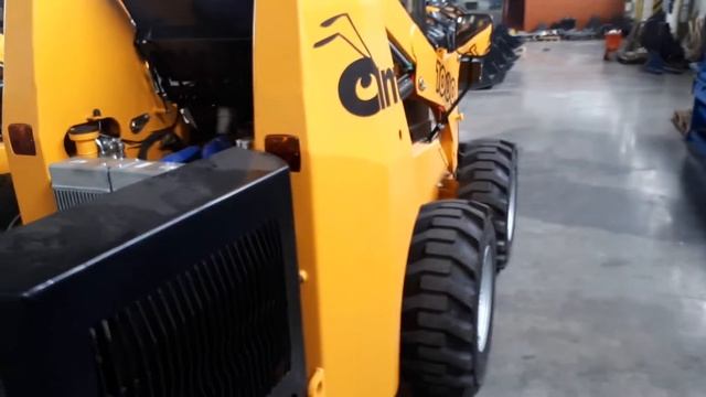 Обзор минипогрузчика ANT1000.01 смотреть онлайн