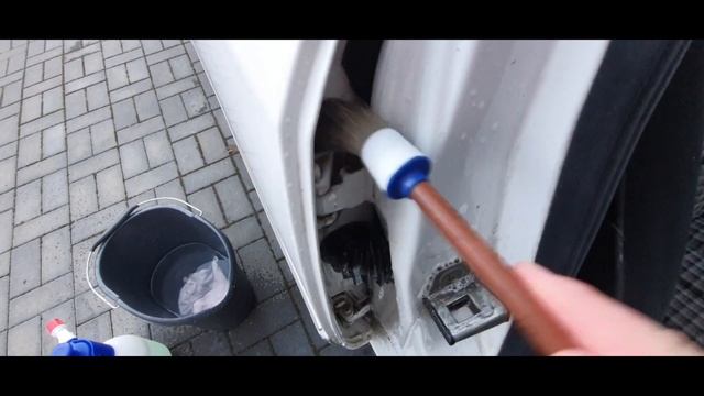 Внешний детейлинг W124го смотреть онлайн