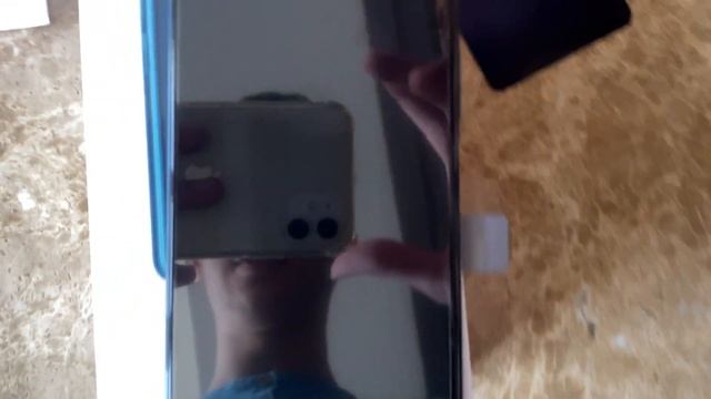 Распаковка Honor 20 Pro с Tmall смотреть онлайн