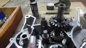 Иж ПС , продолжаю сборку двигателя, КПП. ч 5.