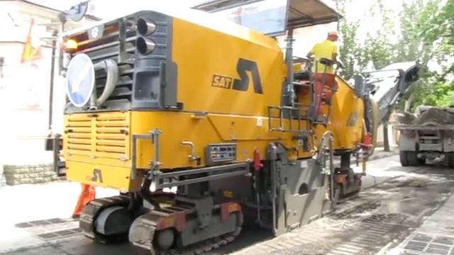 Роторно-фрезеровальная машина для снятия бетона в Феодосии