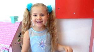 The Three Little Kittens song for kids by Diana