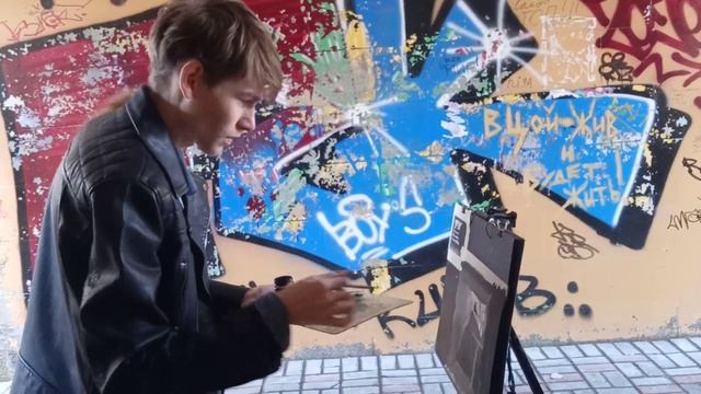 Переход Цум Художник Музыкант Авторское видео Сентябрь 2022 Киров смотреть онлайн