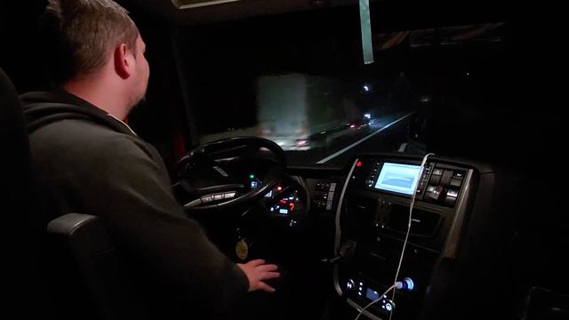Дальнобой.Работа в Европе. Влог Рейса в Милан. Дорога домой. смотреть онлайн