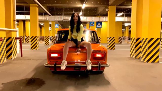 Filv - Balenciaga ВАЗ 2103 смотреть онлайн