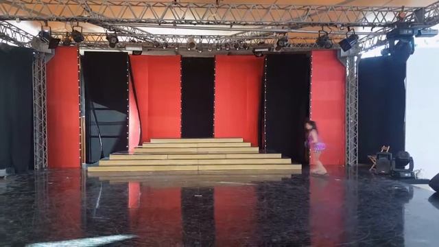 Евстигнеева Ольга танцор на роликах Новосибирск смотреть онлайн